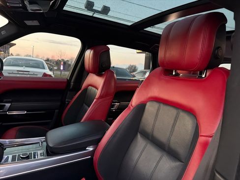 Used 2020 Land Rover Range Rover Sport HST image 23