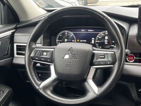 Used 2024 Mitsubishi Outlander Ralliart AWD/4WD image 19