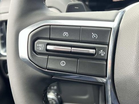 New 2026 GMC Yukon XL Elevation image 29