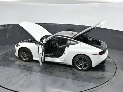 Used 2024 Nissan Z Sport w/ Floor Mat Package RWD image 65