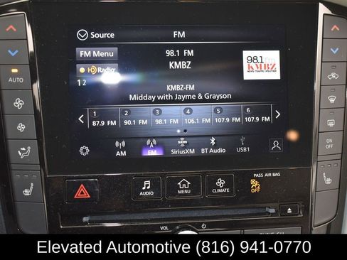 Used 2025 INFINITI QX55 Luxe w/ Cargo Package image 9