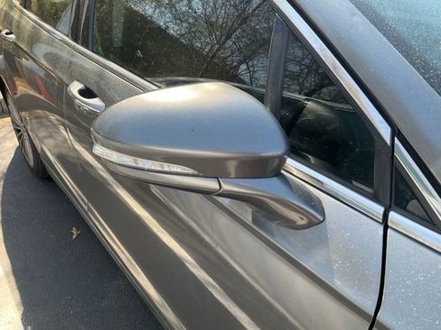 Used 2014 Ford Fusion Titanium FWD image 4