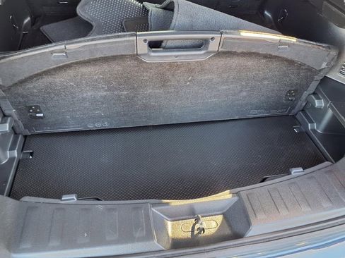 Used 2016 Nissan Rogue SV image 28