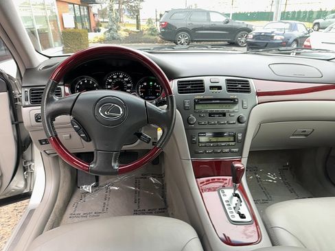 Used 2003 Lexus ES 330 image 7