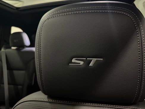 New 2026 Buick Enclave Sport Touring w/ Power Package image 32