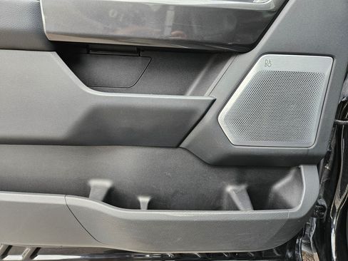 Used 2021 Ford F150 Lariat w/ Equipment Group 502A High AWD/4WD image 18
