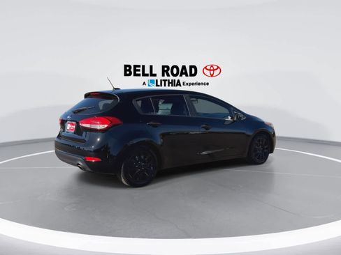 Used 2016 Kia Forte LX image 8