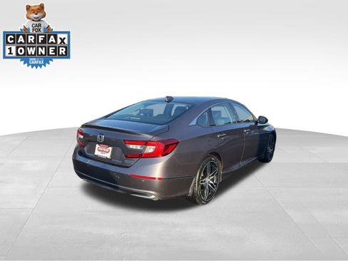 Used 2022 Honda Accord Touring image 5