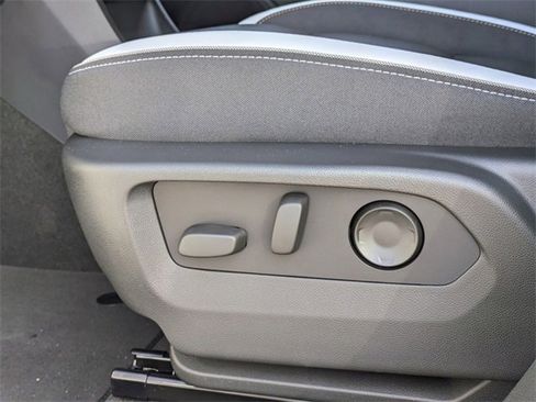 New 2025 Buick Envision Sport Touring image 21