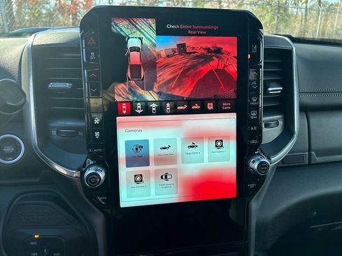 New 2026 RAM 3500 Laramie AWD/4WD image 16