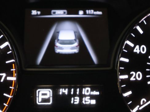 Used 2015 Nissan Pathfinder SV w/ Trailer Tow Package image 20