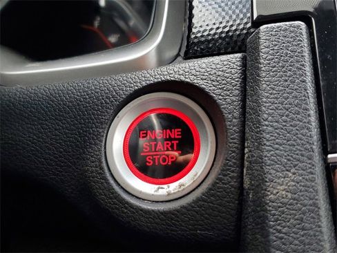 Used 2020 Honda Civic Sport image 29