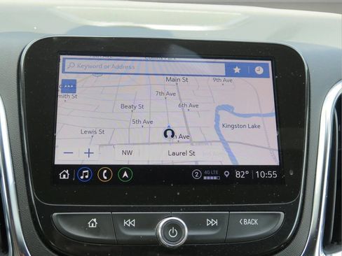 Used 2024 Chevrolet Equinox Premier AWD/4WD image 16