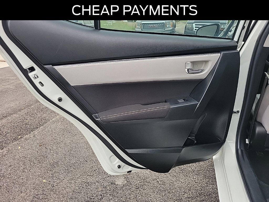 Used 2019 Toyota Corolla LE FWD image 13