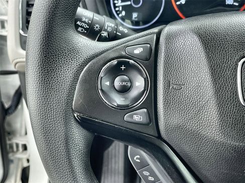 Used 2018 Honda HR-V EX image 15