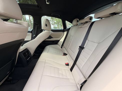 Used 2023 BMW i4 eDrive35 RWD image 14