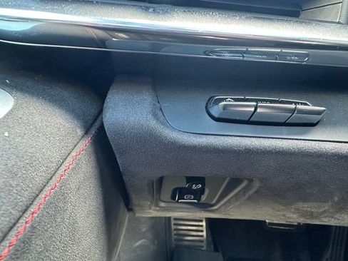 Used 2020 Chevrolet Corvette Stingray Premium Cpe w/ 3LT Preferred Equipment Group image 13