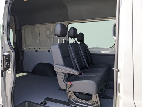 New 2026 Mercedes-Benz Sprinter 2500 image 8
