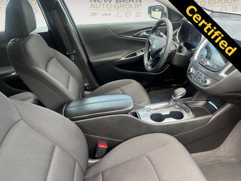 Certified 2024 Chevrolet Malibu LT image 15