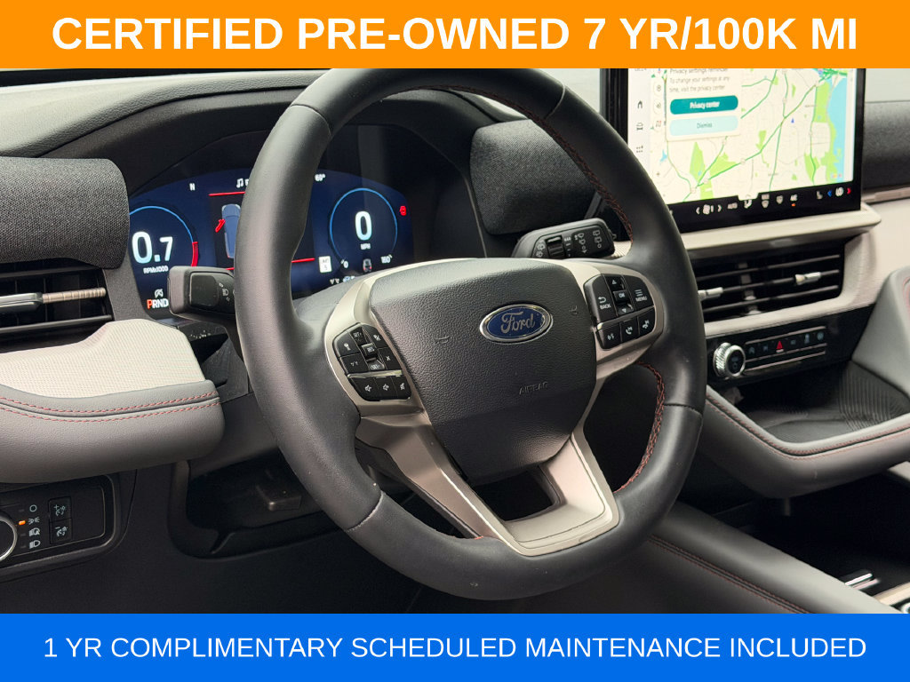 Used 2025 Ford Explorer Active AWD/4WD image 27