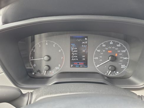Certified 2023 Toyota Corolla Cross LE FWD image 28