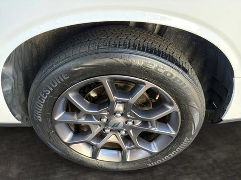 Used 2018 Dodge Challenger GT w/ Driver Convenience Group AWD/4WD image 35