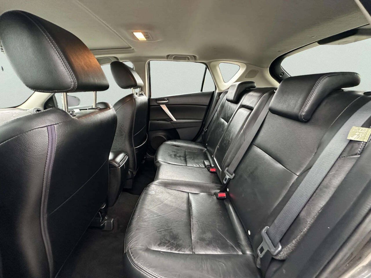 Used 2010 MAZDA MAZDA3 s Grand Touring FWD image 28