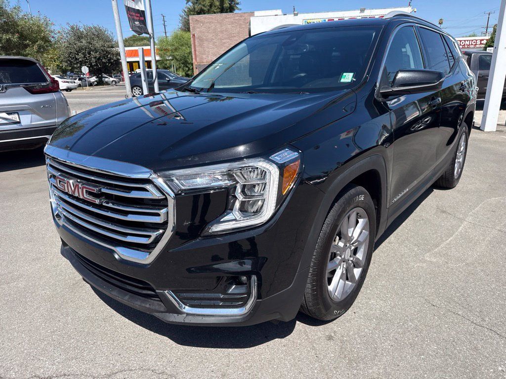 Used 2024 GMC Terrain SLT FWD image 22