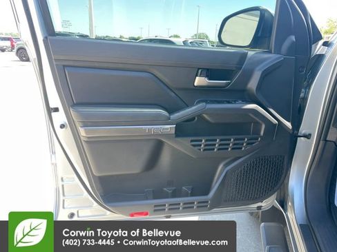 Used 2024 Toyota Tacoma TRD Sport AWD/4WD image 18