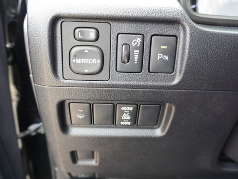 Used 2015 Toyota 4Runner Limited AWD/4WD image 20