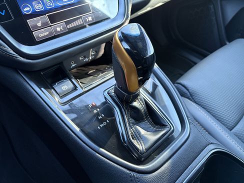 Used 2022 Subaru Outback Wilderness image 19