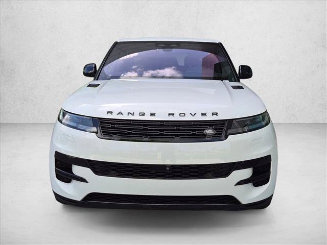 Used 2023 Land Rover Range Rover Sport SE AWD/4WD image 2