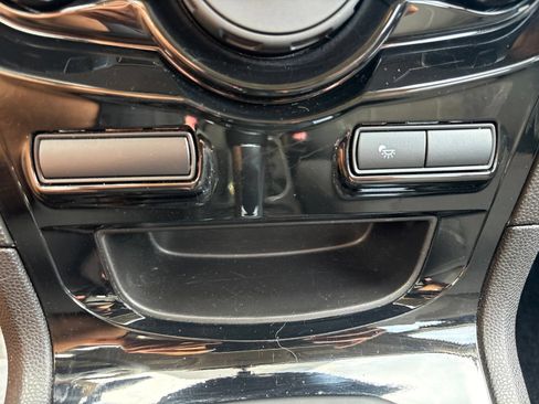Used 2019 Ford Fiesta SE w/ Equipment Group 201A FWD image 26