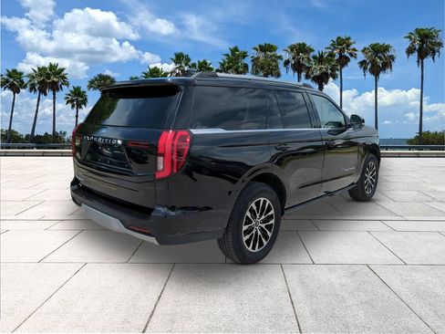 Certified 2025 Ford Expedition Platinum AWD/4WD image 7