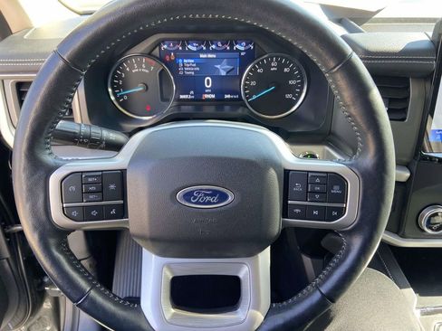 Used 2023 Ford Expedition XLT image 34