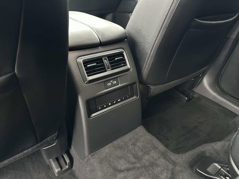 Certified 2024 MAZDA CX-90 Plug-In Hybrid w/ Preferred image 29