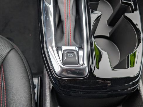 New 2026 Chevrolet Trax RS image 21