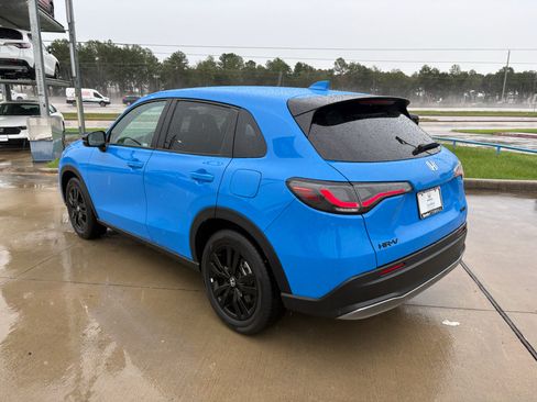 Certified 2026 Honda HR-V Sport image 6
