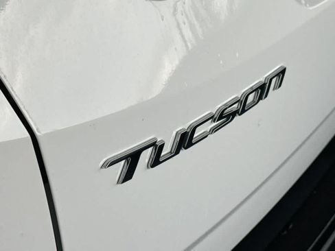 Used 2024 Hyundai Tucson SE AWD/4WD image 10
