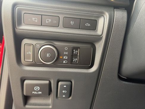 Used 2024 Ford F150 Raptor image 13