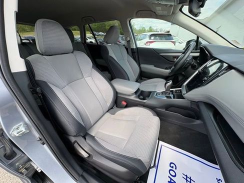 Used 2023 Subaru Outback Premium AWD/4WD image 25