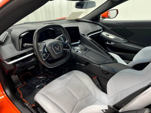 Used 2021 Chevrolet Corvette Stingray Coupe w/ 1LT RWD image 21
