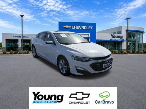 Used 2022 Chevrolet Malibu LT FWD image 1