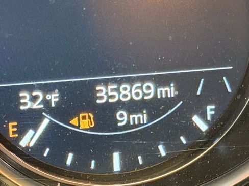 Used 2025 MAZDA CX-5 Carbon Edition image 31