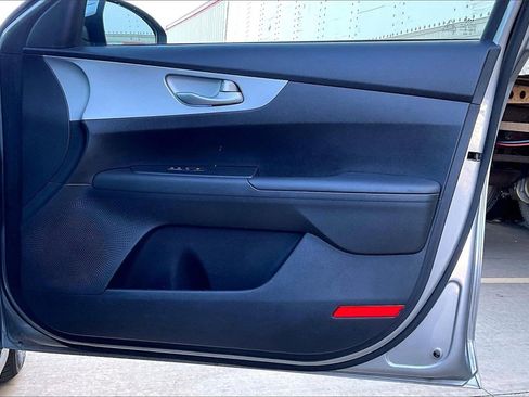 Certified 2024 Kia Forte LXS image 23