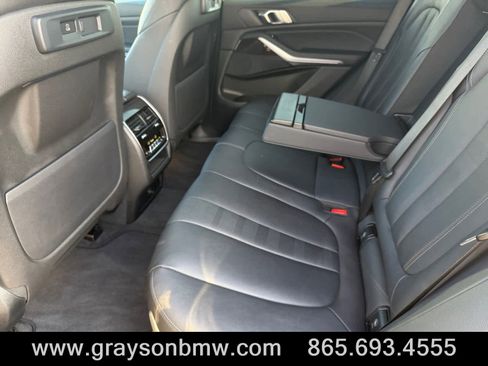 Used 2020 BMW X5 xDrive40i w/ Premium Package image 12