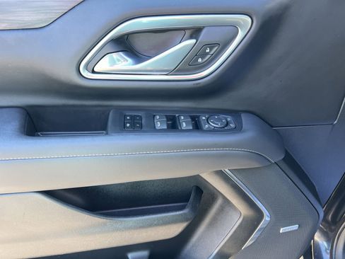 Used 2023 Chevrolet Tahoe LT w/ Luxury Package image 15