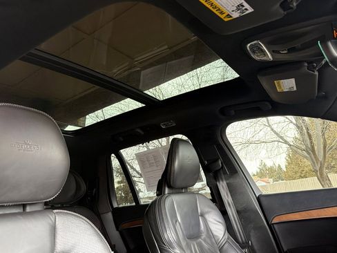Used 2017 Volvo XC90 T8 Excellence AWD/4WD image 17