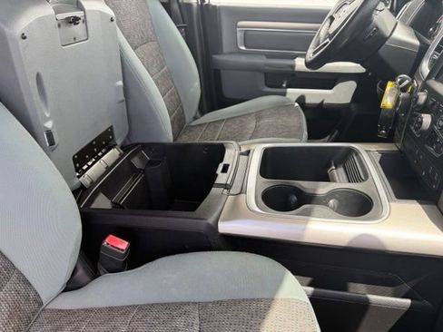 Used 2017 RAM 1500 Big Horn AWD/4WD image 18