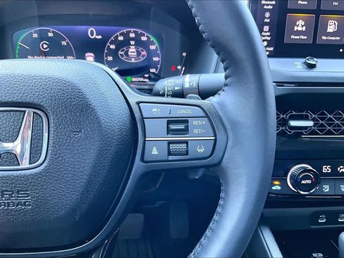 Used 2025 Honda Accord EX-L image 25